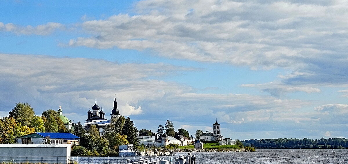Гори́цкий Воскресéнский монастырь. Вологодская область. - Михаил Свиденцов