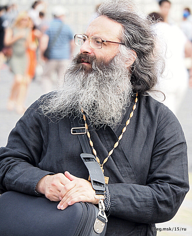 прохожий - Олег Лукьянов