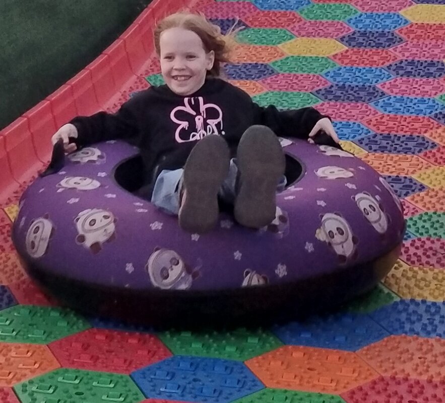 Летим на ватрушке - Андрей Хлопонин