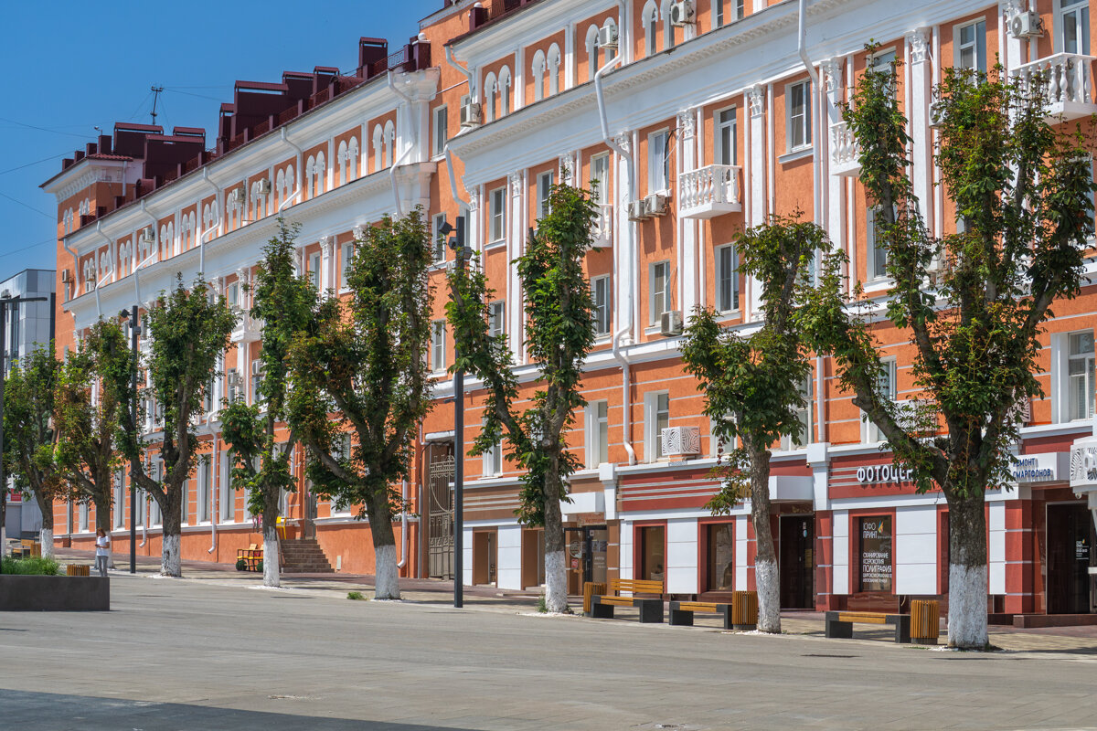 Прогулка по Армавиру - Игорь Сикорский Прогулка по Армавиру - Игорь Сикорский