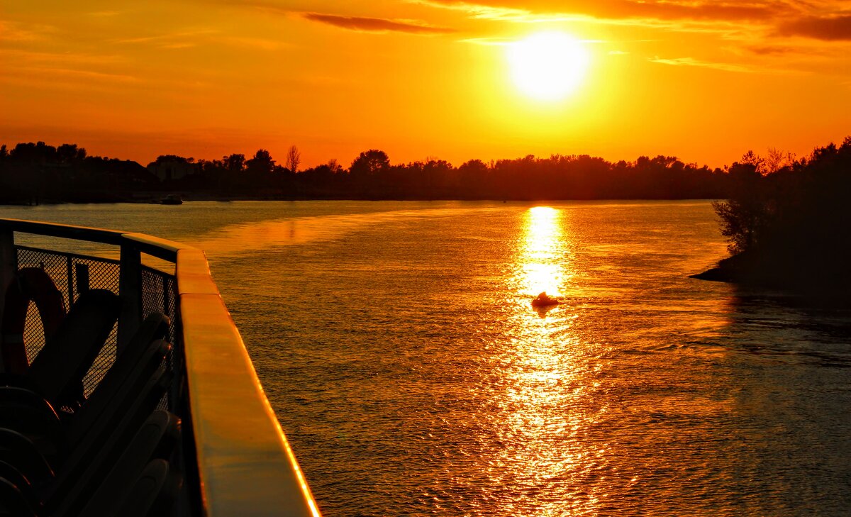 Закатное в осени - Вячеслав Случившийся