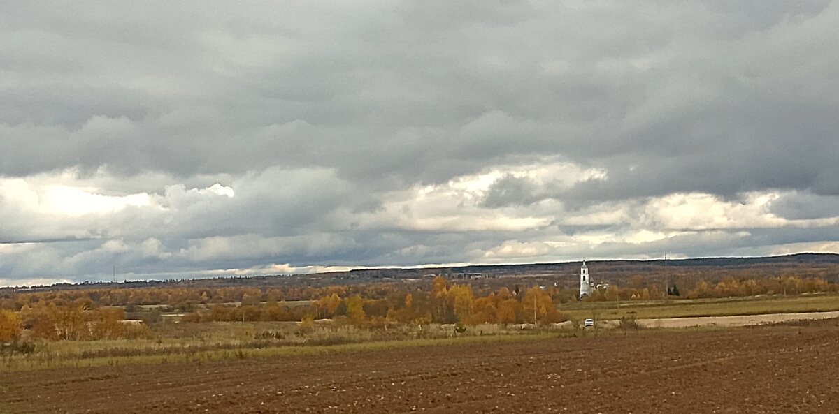 Пасмурный день. - Михаил Попов