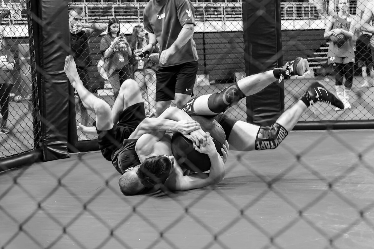 Борьба за мяч - Александр 