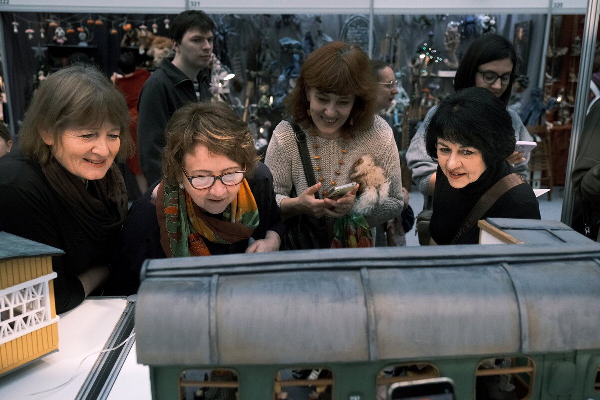 Люди и куклы - Сергей Золотавин