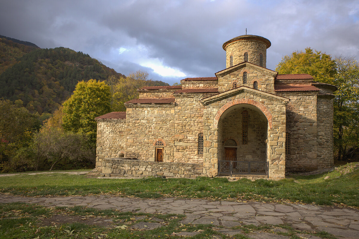 Храм в Архызе - Валентина Филатова