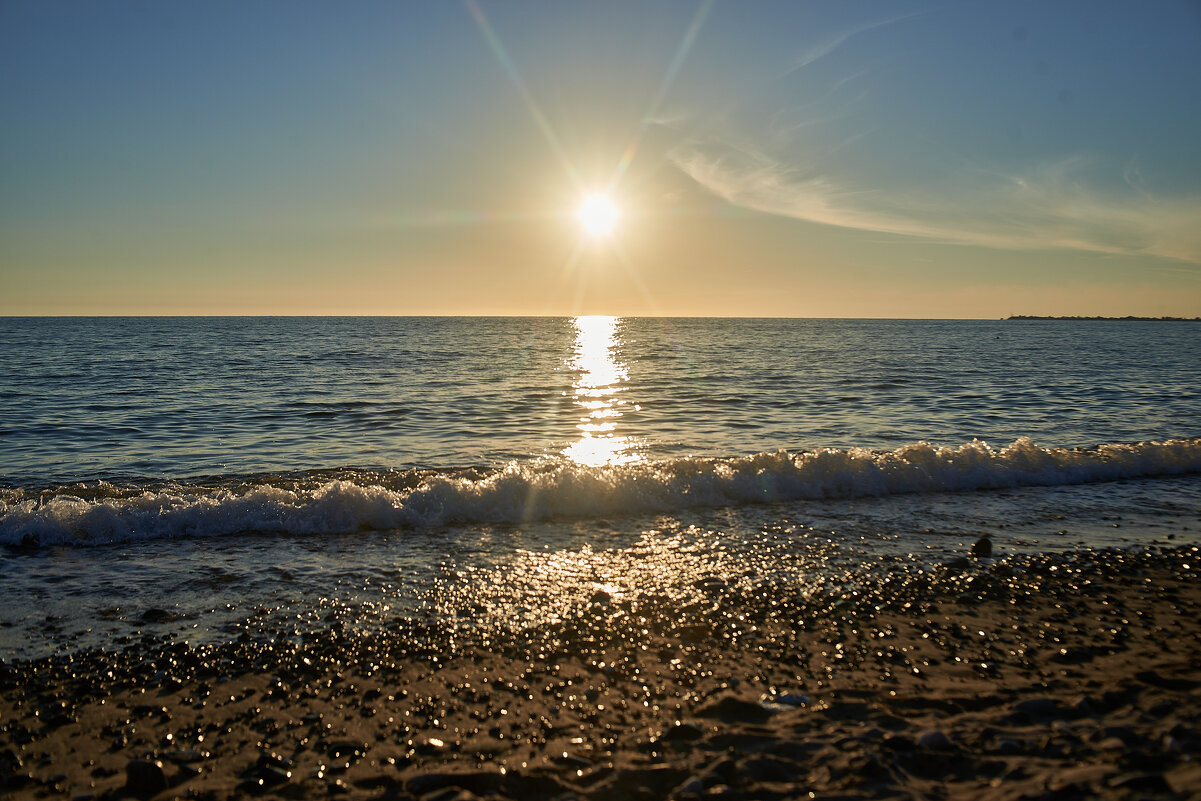 закат у моря - Александр Леонов