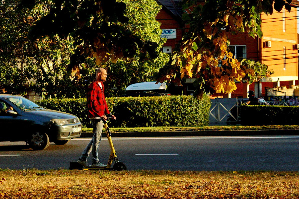 На скорости... - Николай Саржанов