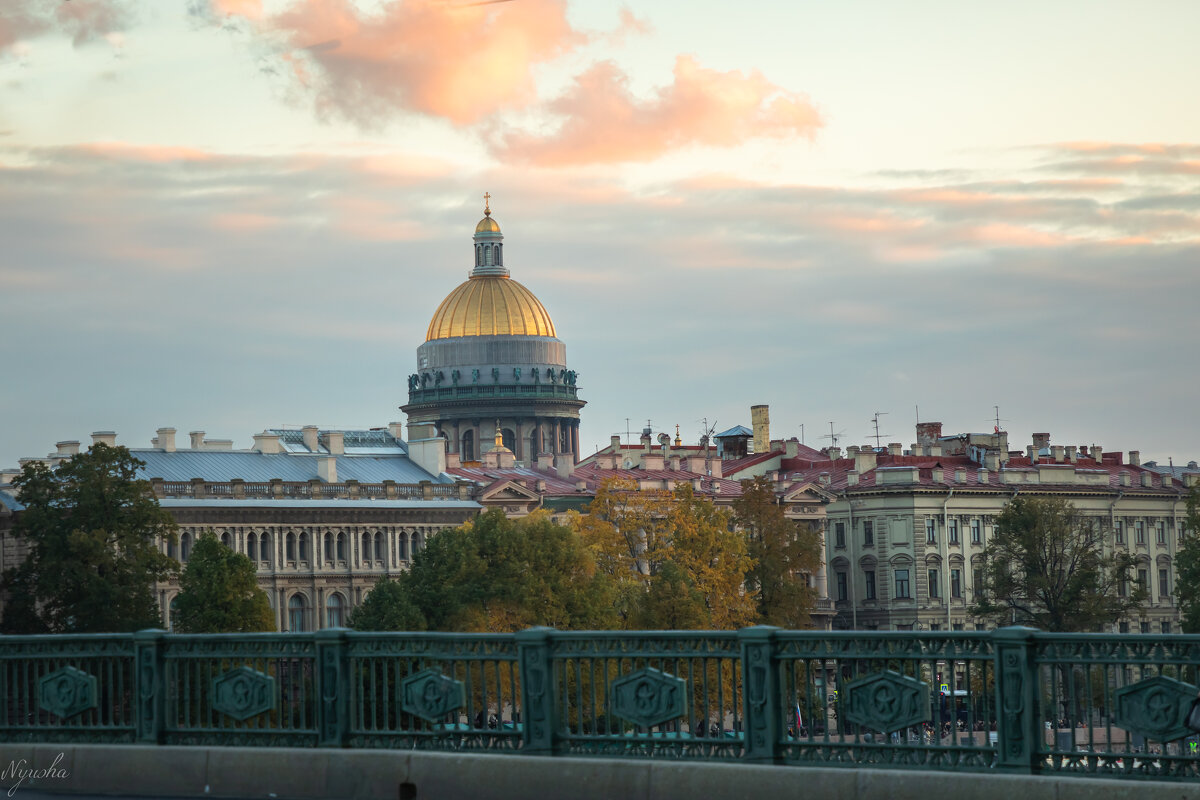 Обычный прекрасный питерский вечер... - Nyusha .