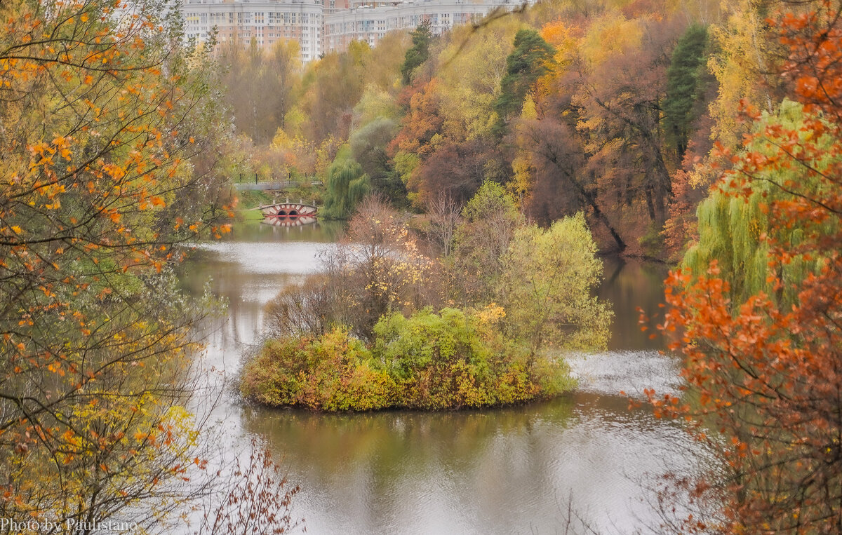 Октябрь в Царицыно... - Владимир Жданов