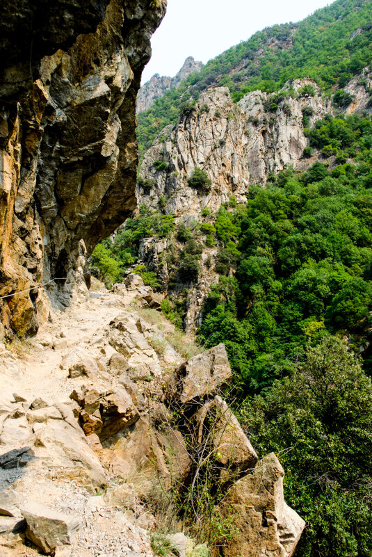 Пришлось пройти по такой тропинке - Георгий А