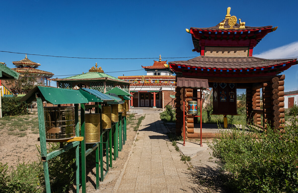 буддийский монастырь в Даланзагдаде - Galina буддийский монастырь в Даланзагдаде - Galina