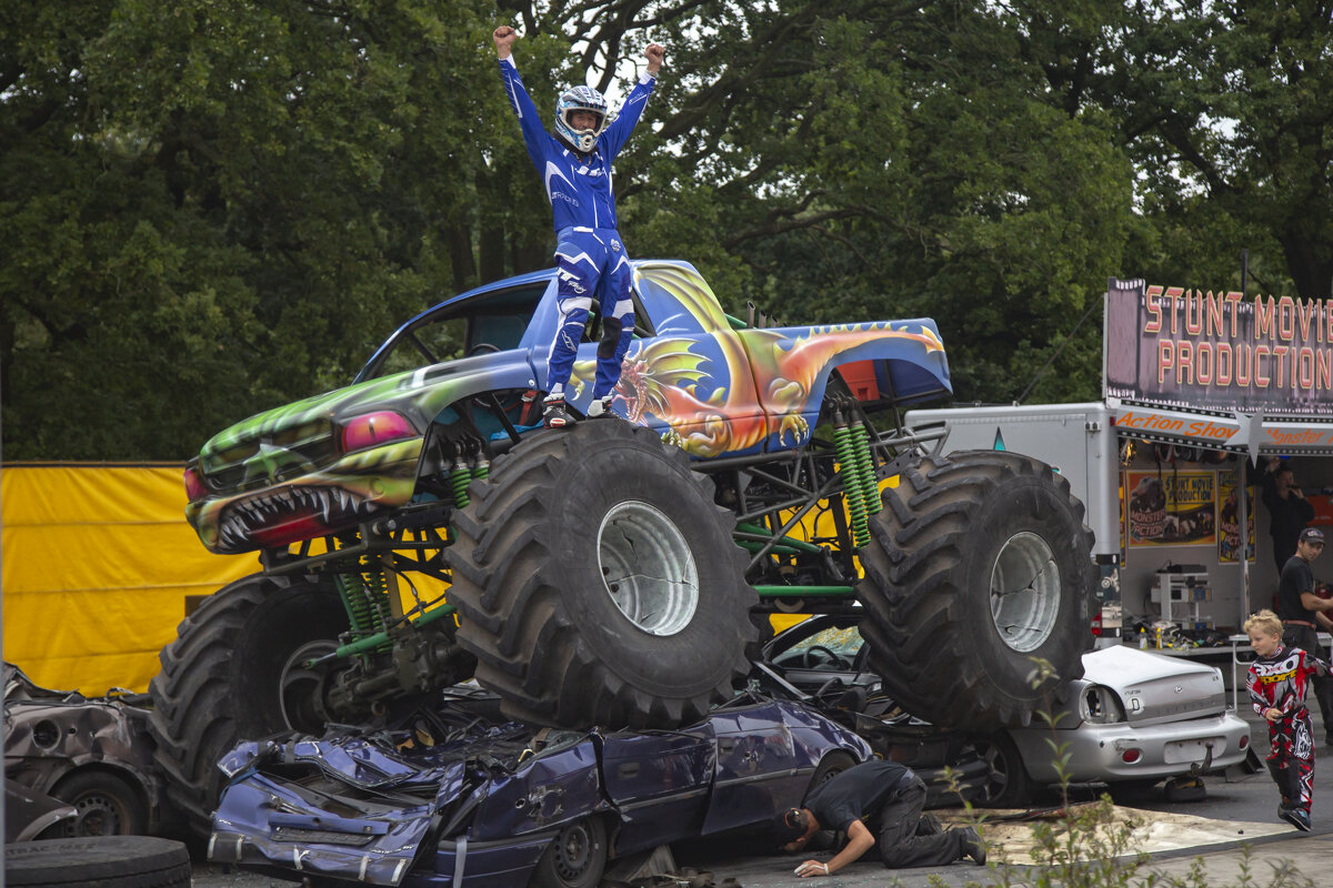 Monster Truck Show - Вадим Вайс