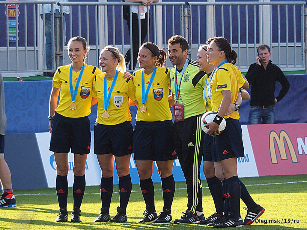 футбольные страсти - Олег Лукьянов