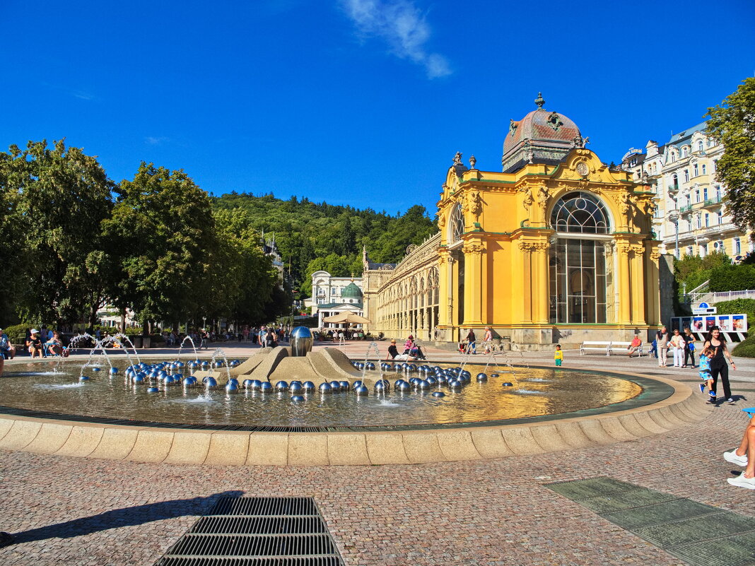 *** - Witalij Löwin