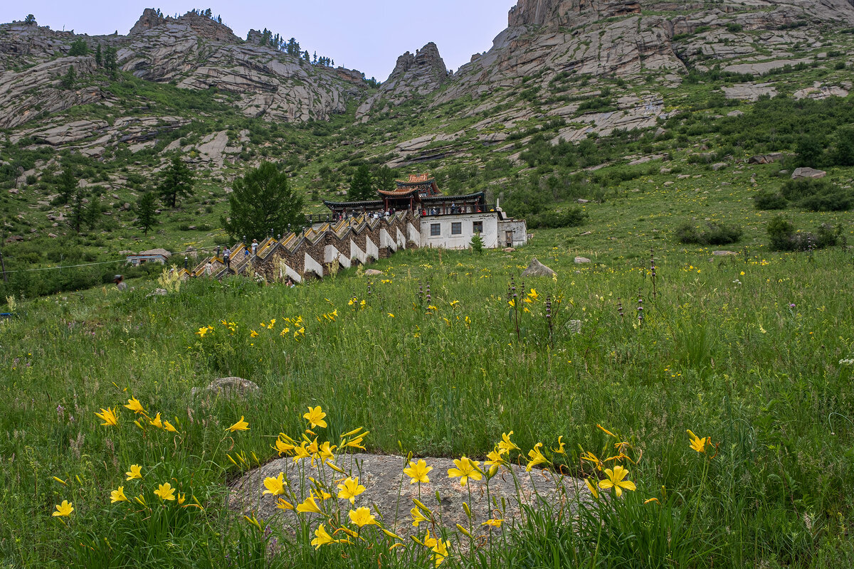 Национальный парк Горхи-Тэрэлж. Буддийский храм Арьяабал - Galina 