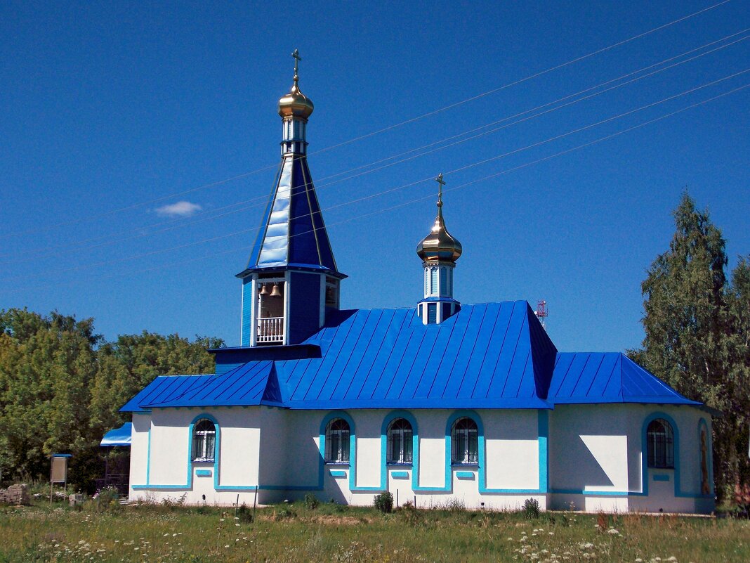 Церковь Рождества Пресвятой Богородицы в селе Лакаш Рязанской области - Galina Solovova