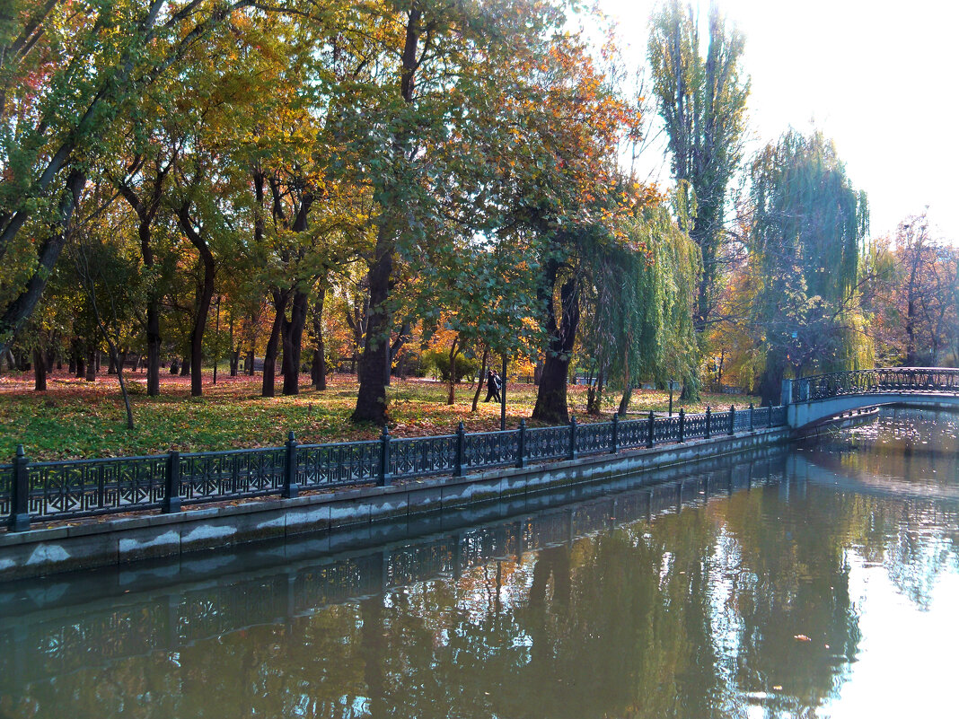 Осенние пейзажи  Крыма - Валентин Семчишин