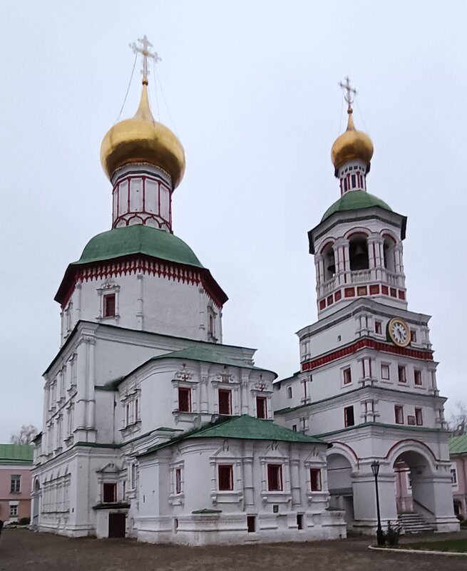 колокольня и храмы - Галина R...