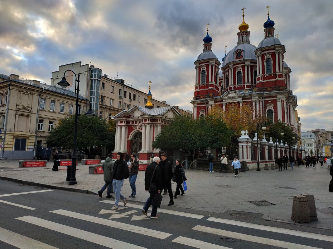 По дороге на работу - Андрей Лукьянов По дороге на работу - Андрей Лукьянов