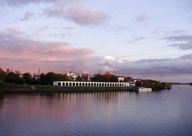 Октябрьский вечер в Новгороде - Светлана Z.