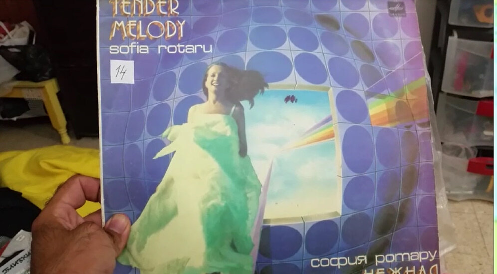 114 (68) - CLOSE WAYS ALL