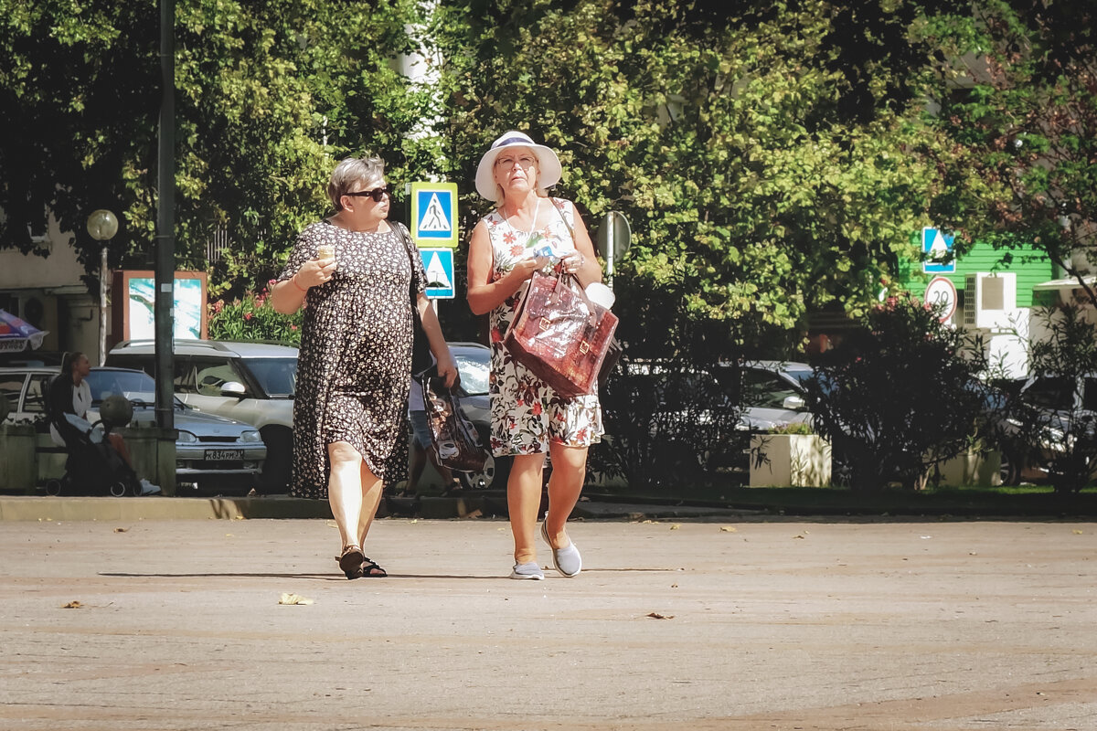 Разговор под мороженое - Сергей Царёв Разговор под мороженое - Сергей Царёв
