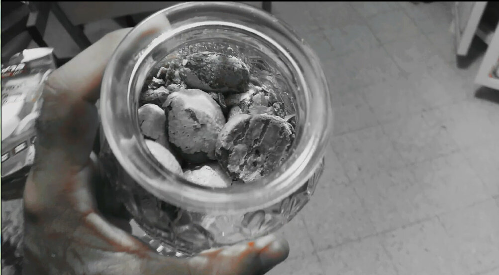 114 (73) - CLOSE WAYS ALL