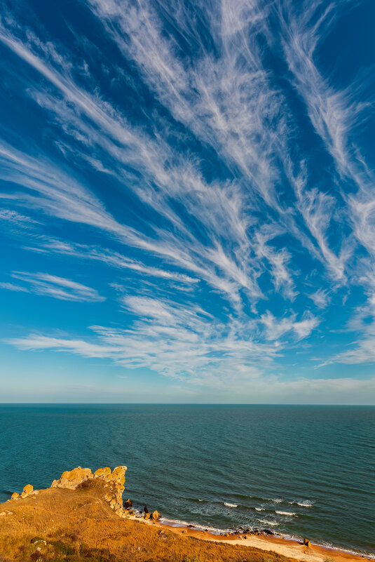 перистое небо - Виталий Емельянов перистое небо - Виталий Емельянов