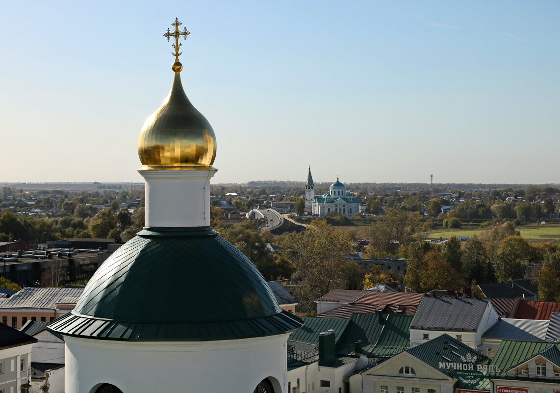 Под голубыми небесами. Арзамас. - Ирина Нафаня Под голубыми небесами. Арзамас. - Ирина Нафаня