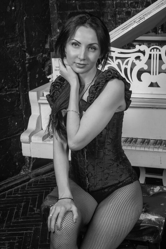 Катя ч/б - Михаил Трофимов