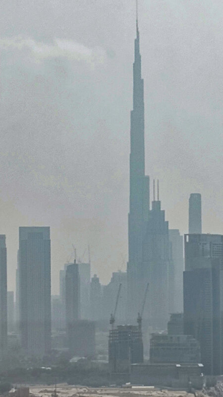 Где то в Дубае. - Boris Zhukovskiy