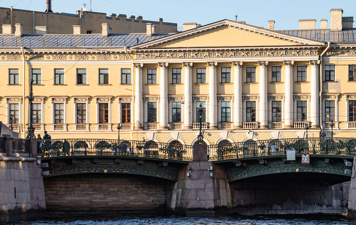 Театральны мост - navalon M