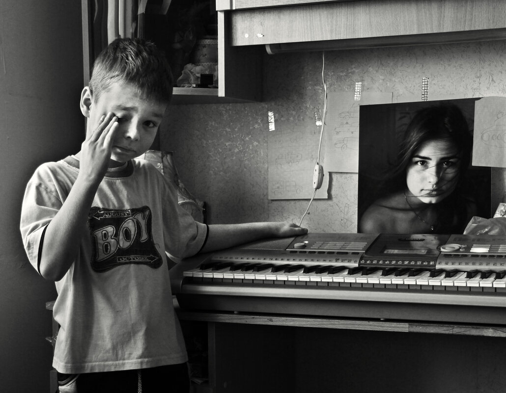 С портретом старшей сестры - СЮ 