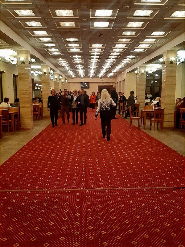 Антракт и буфет! - Нина Андронова