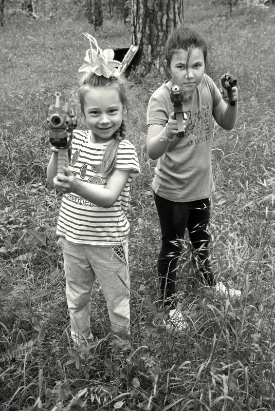 "Пленных пока берём..." - СЮ 