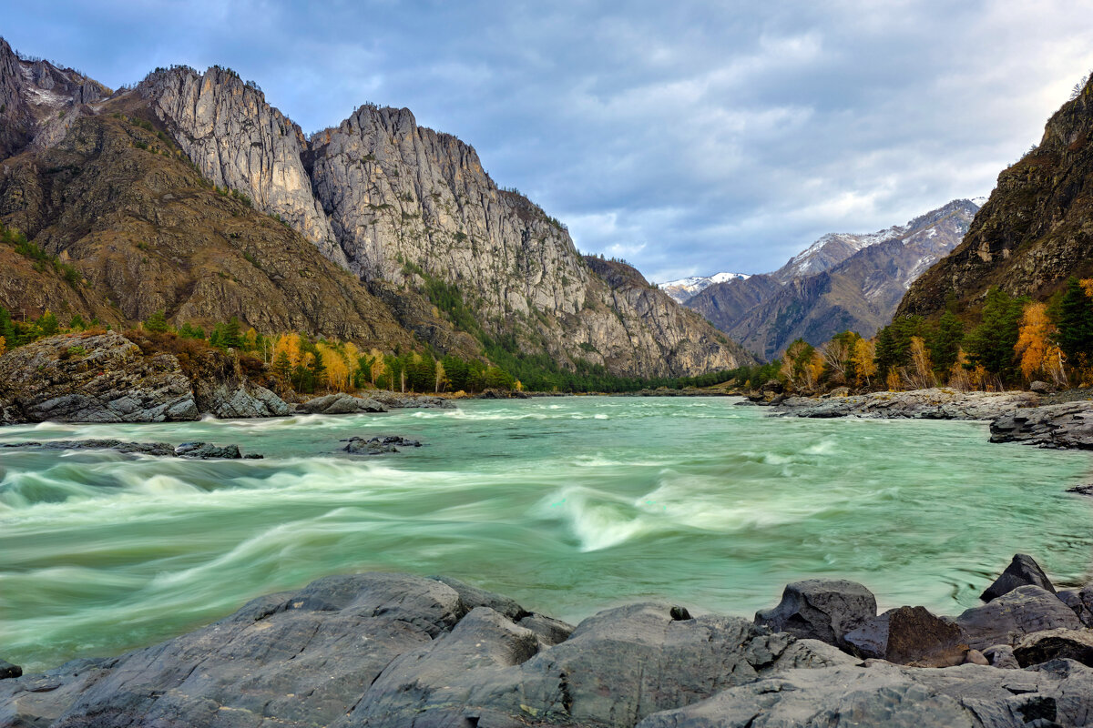 Пороги Катуни... - Алексей Мезенцев
