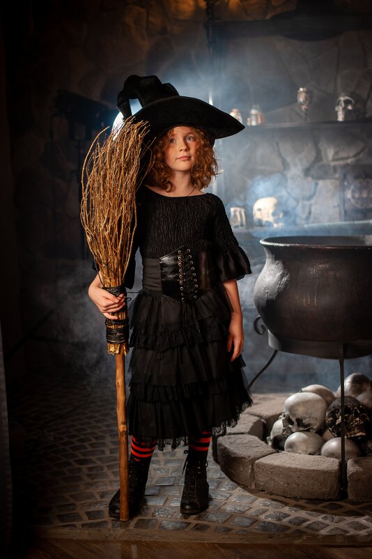 Ведьма - Екатерина Пенежина