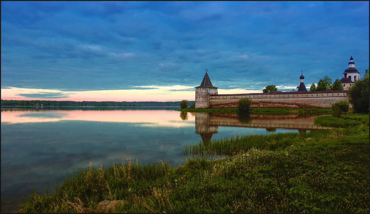 Утро в Кириллове. - Александр 