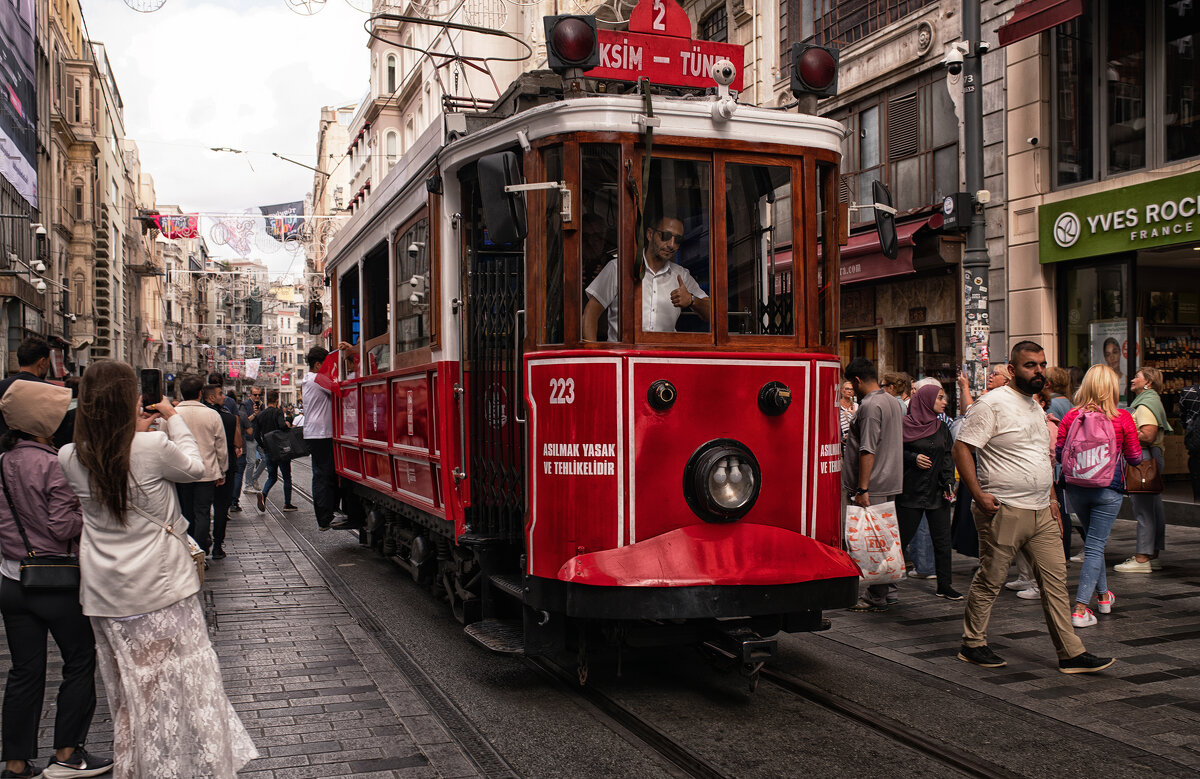 Впгоновожатый подыграл) - Лилия .