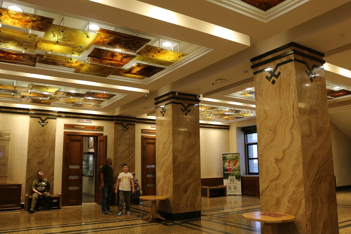 Фойе музея им. Анохина - Ольга Фойе музея им. Анохина - Ольга