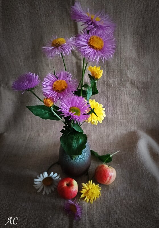 Осенний букет - Любовь Сахарова