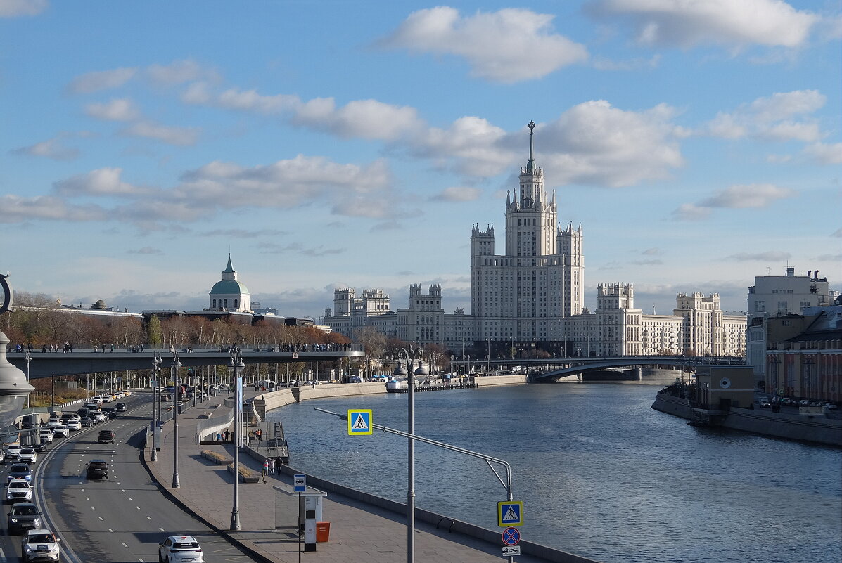 Вид на Котельническую набережную. - Люба 