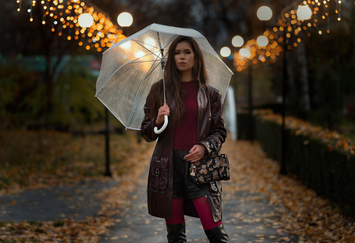 Мария в элегантном образе, в вечернем парке - Viktoria Anufrieva Мария в элегантном образе, в вечернем парке - Viktoria Anufrieva