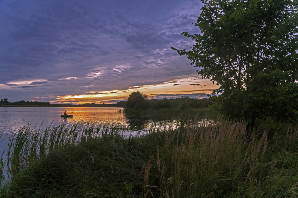 На вечерней зорьке . - Александр Иванович Шитов