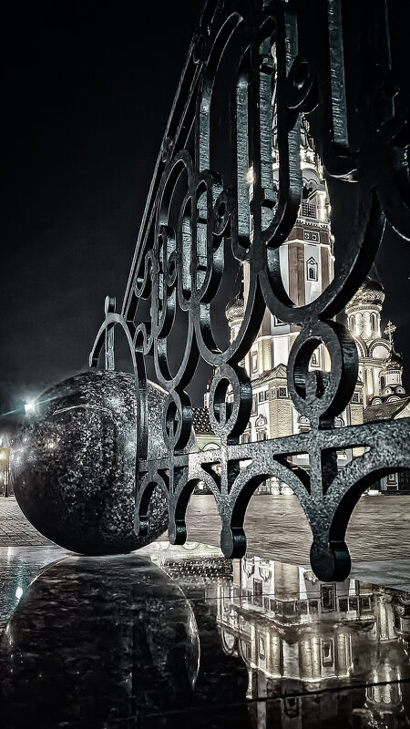 Ночь, Храм, фонарь, ступени... - Sergey 