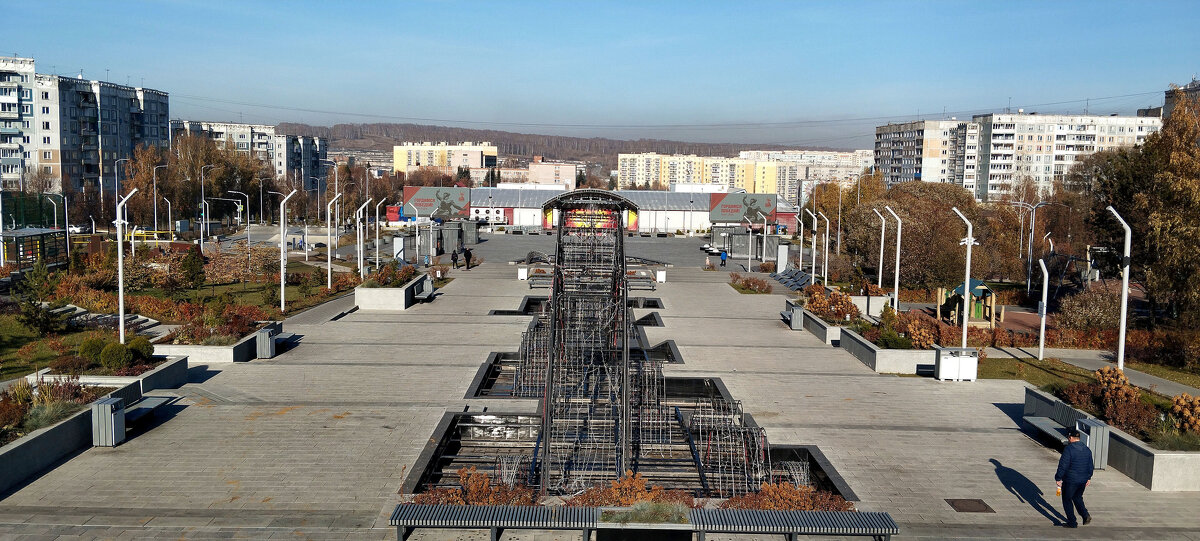 Площадь защитников Донбасса!!! - Радмир Арсеньев