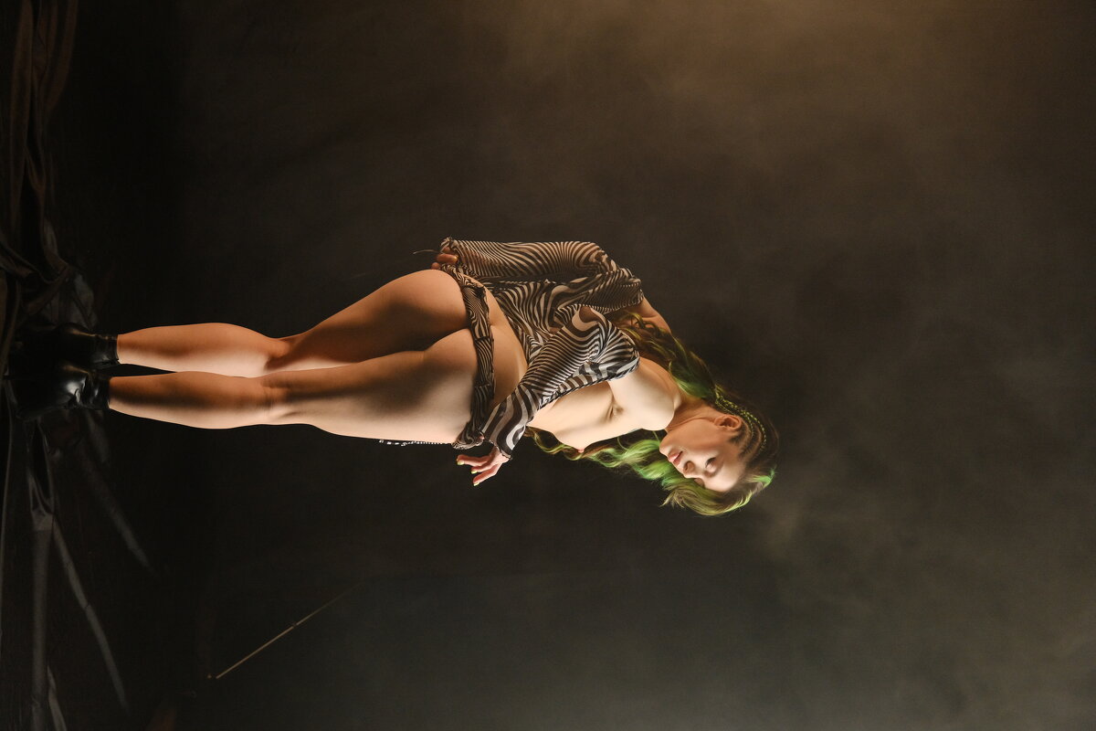 ... - Иван Державин