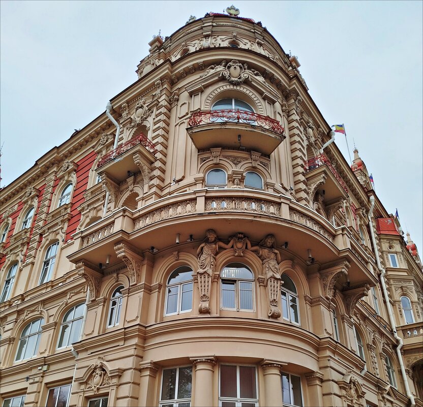 Здание городской думы (другой ракурс) - Надежда Здание городской думы (другой ракурс) - Надежда