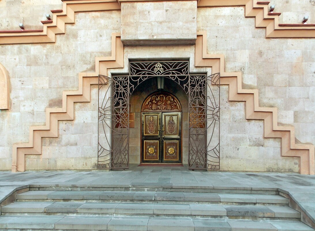 Армянская апостольская церковь - Galina Solovova