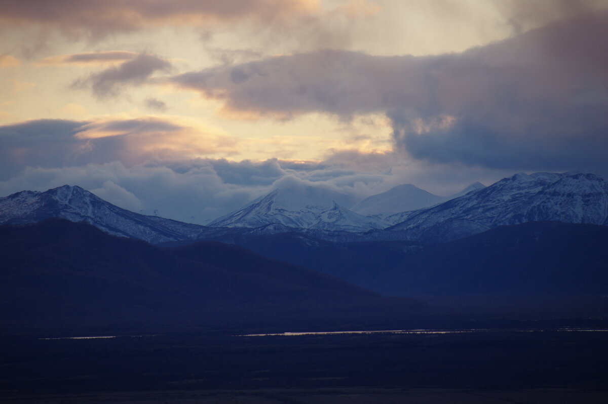 Вечер в горах - Сергей Швечков Вечер в горах - Сергей Швечков